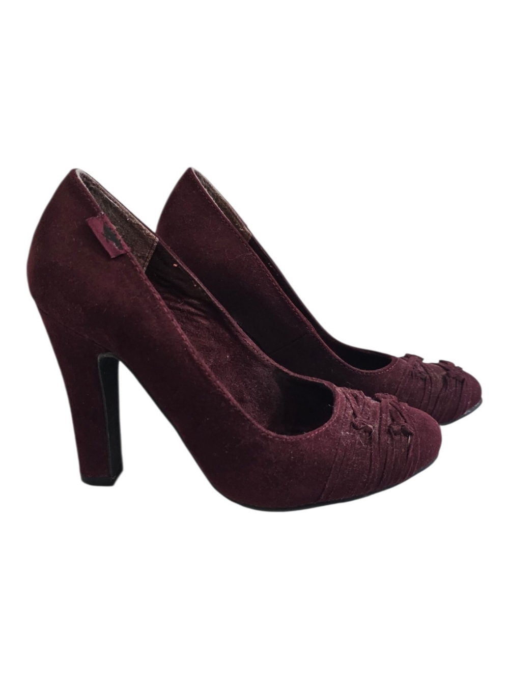 Rocket Dog Women's Velvet Rounded Toe Pumps in Burgundy